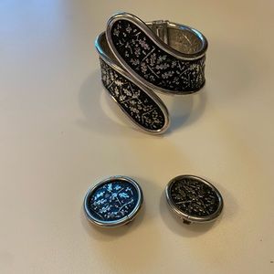 Vintage clamper bangle with matching clip on earrings